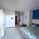 Punta Est - Mono Ostro Terrazza Fronte Mare * San Teodoro (Sardinia)