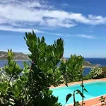 Punta Est - Mono Ostro Terrazza Fronte Mare Διαμέρισμα *