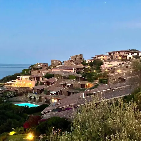 Punta Est Delizioso Monolocale Vista Mare 아파트 산테오도로